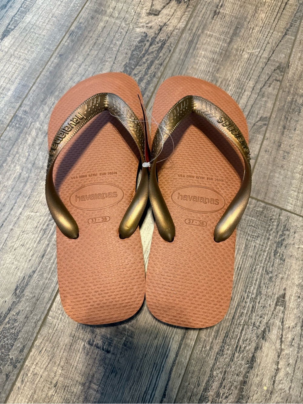 Havaianas Terracotta Footbed with Bronze Metallic Straps Flip Flops